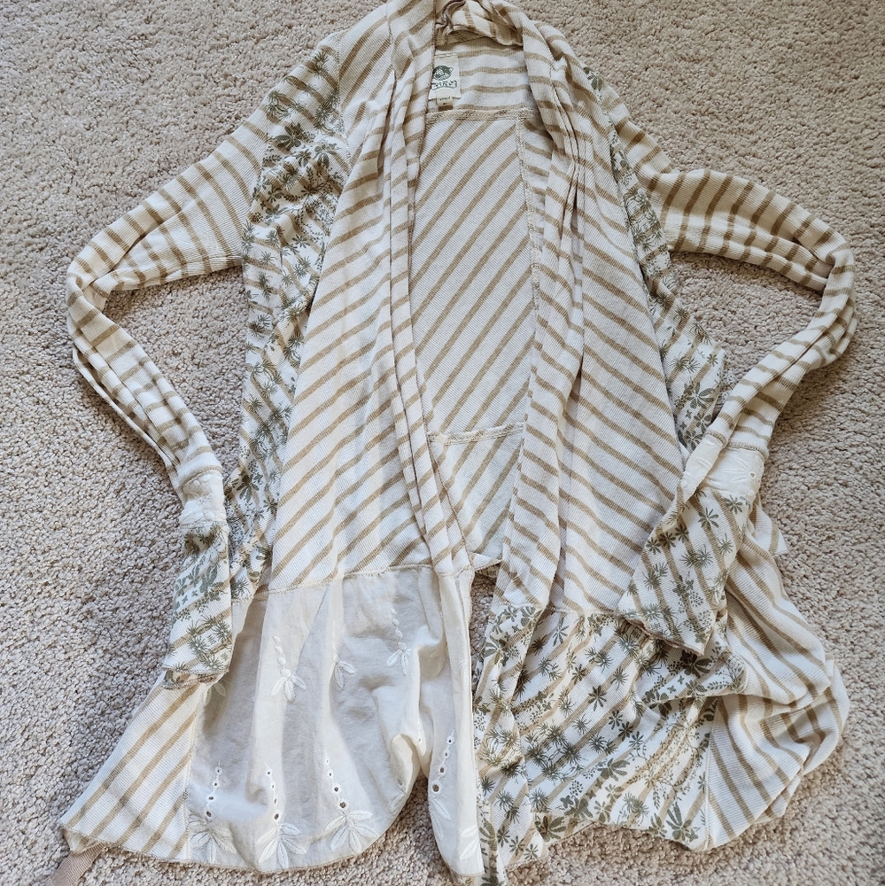 Anthropologie beige sweater/shawl